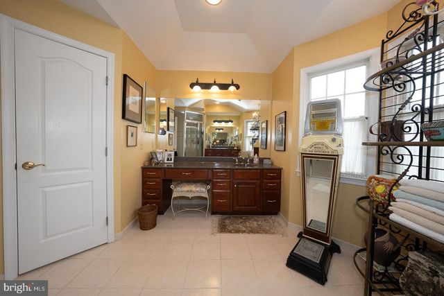 1109 RIVERVIEW LN, West Conshohocken, PA 19428