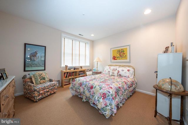 1109 RIVERVIEW LN, West Conshohocken, PA 19428