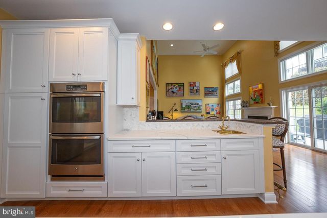 1109 RIVERVIEW LN, West Conshohocken, PA 19428