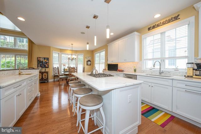 1109 RIVERVIEW LN, West Conshohocken, PA 19428