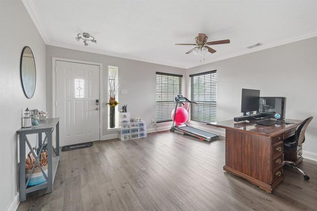 14942 Gray Ridge Drive, Houston, TX 77082