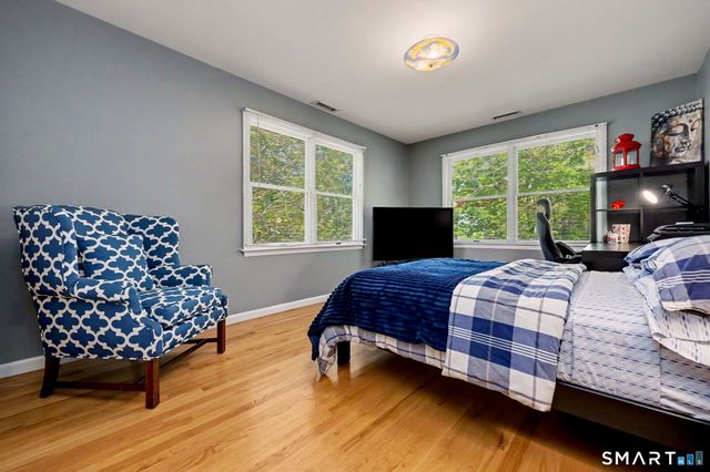 257 Silver Hill Lane, Stamford, CT 06905