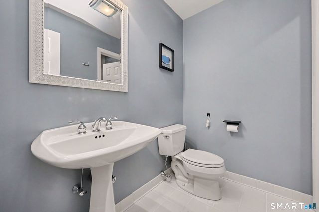 257 Silver Hill Lane, Stamford, CT 06905