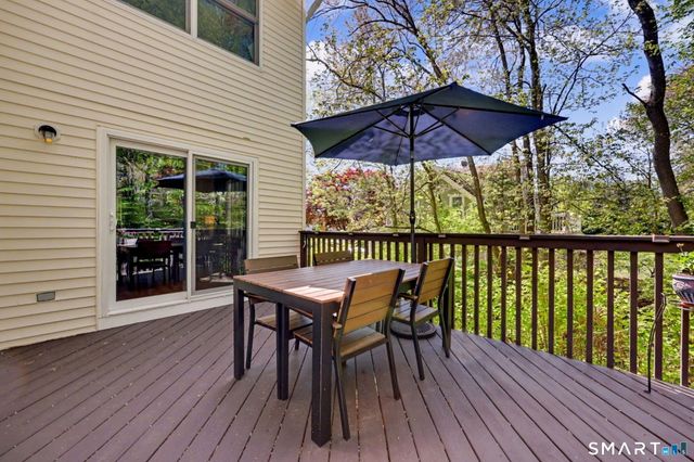 257 Silver Hill Lane, Stamford, CT 06905