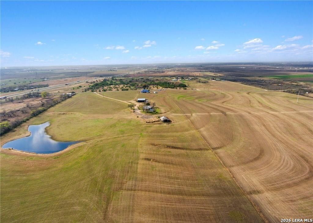 335 & 725 Pioneer Road, Seguin, TX 78155