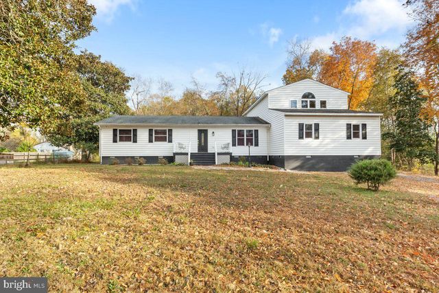 517 W RIVERSIDE DR, Lanexa, VA 23089