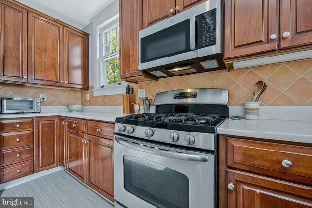 3913 JEFFERSON ST, Hyattsville, MD 20781