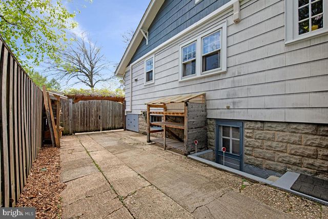 3913 JEFFERSON ST, Hyattsville, MD 20781