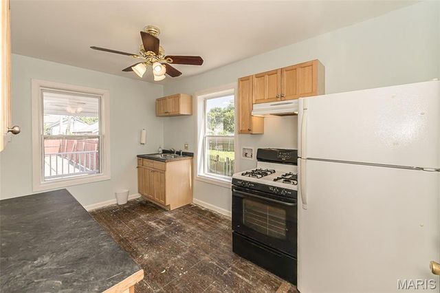 3008 Nameoki Road, Granite City, IL 62040