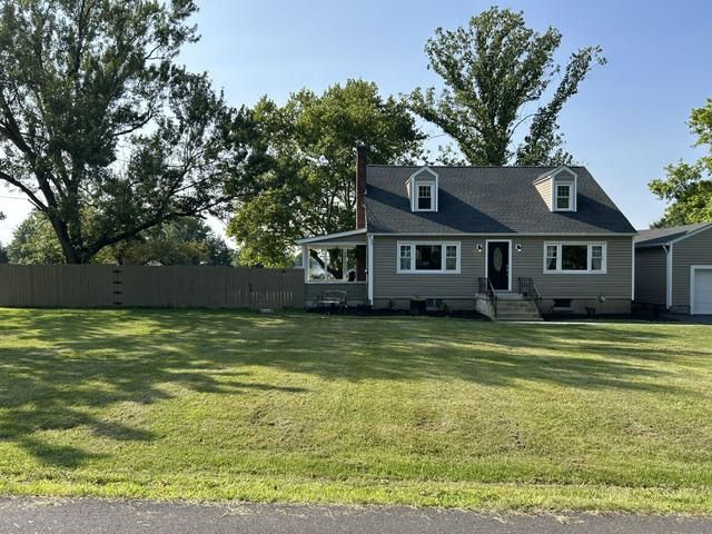 2160 MILFORD AVE, Quakertown, PA 18951