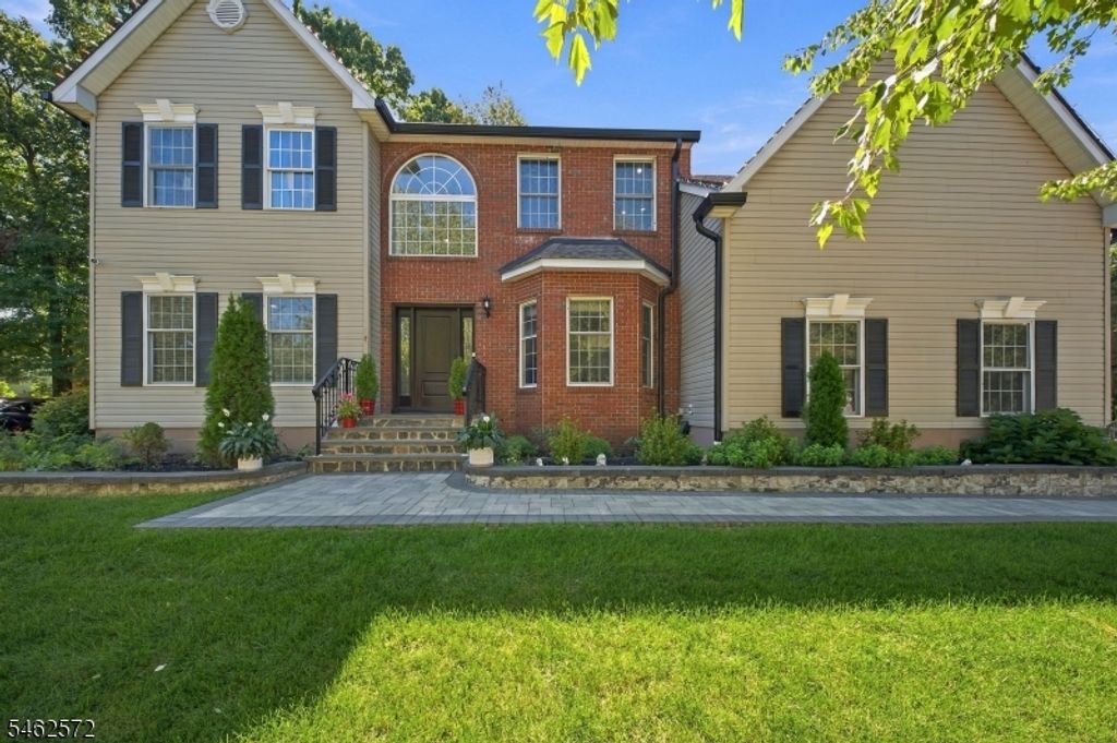 58 Fox Chase Ln, Roxbury Twp., NJ 07852 — exterior