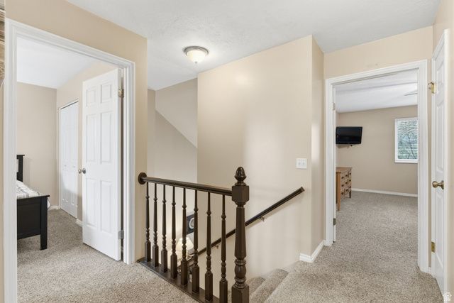 3581 E LONE BROOK LN, Salt Lake City, UT 84121