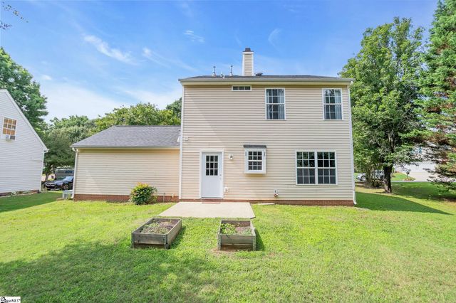 15 Crossview Drive, Simpsonville, SC 29680