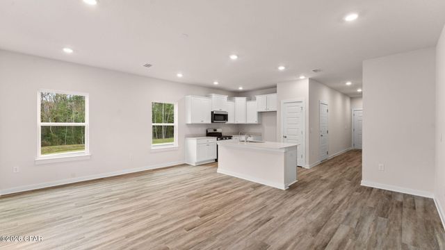 258 Phillips Bluff Avenue, Panama City Beach, FL 32407