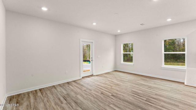 258 Phillips Bluff Avenue, Panama City Beach, FL 32407