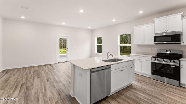 258 Phillips Bluff Avenue, Panama City Beach, FL 32407