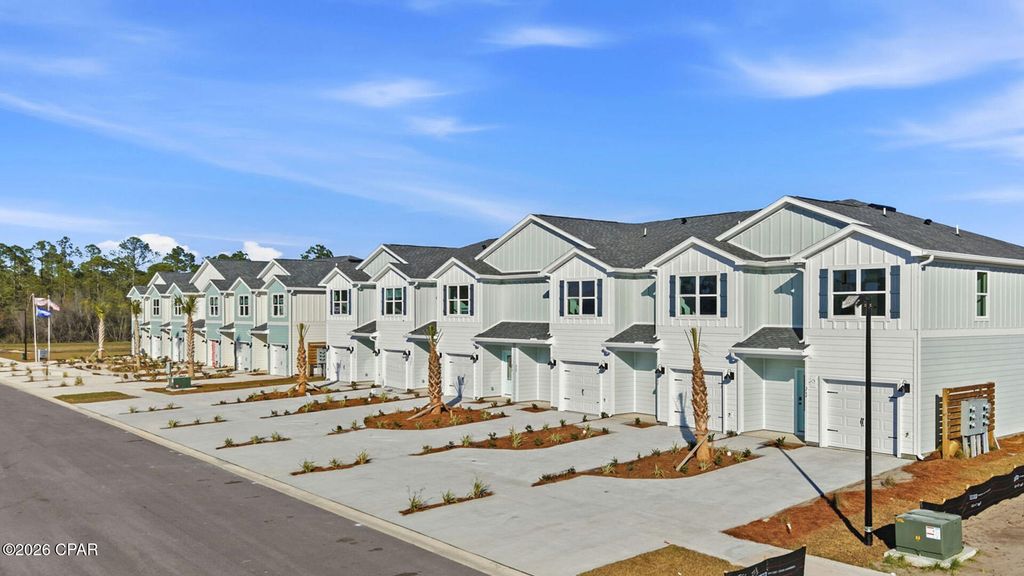 258 Phillips Bluff Avenue, Panama City Beach, FL 32407