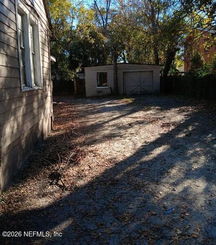 1770 W W 10TH STREET Street, Jacksonville, FL 32209