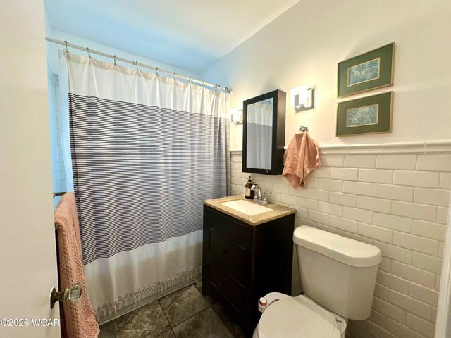 937 Fairview Avenue, Bowling Green, OH 43402