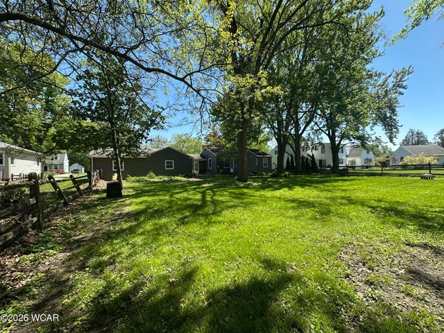937 Fairview Avenue, Bowling Green, OH 43402