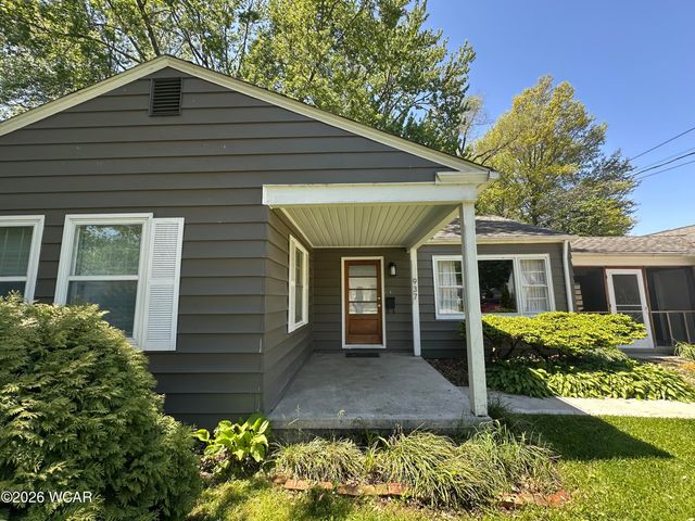 937 Fairview Avenue, Bowling Green, OH 43402