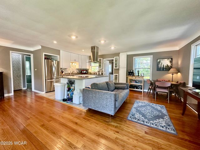 937 Fairview Avenue, Bowling Green, OH 43402