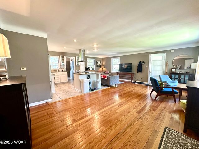 937 Fairview Avenue, Bowling Green, OH 43402