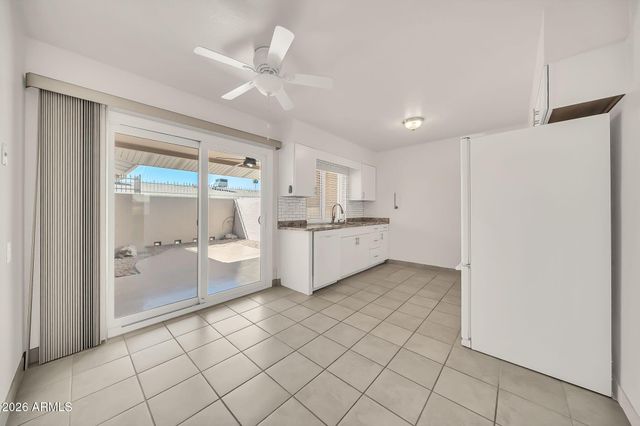 14026 N THUNDERBIRD Boulevard, Sun City, AZ 85351