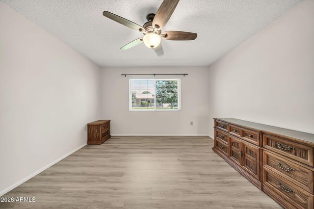 14026 N THUNDERBIRD Boulevard, Sun City, AZ 85351