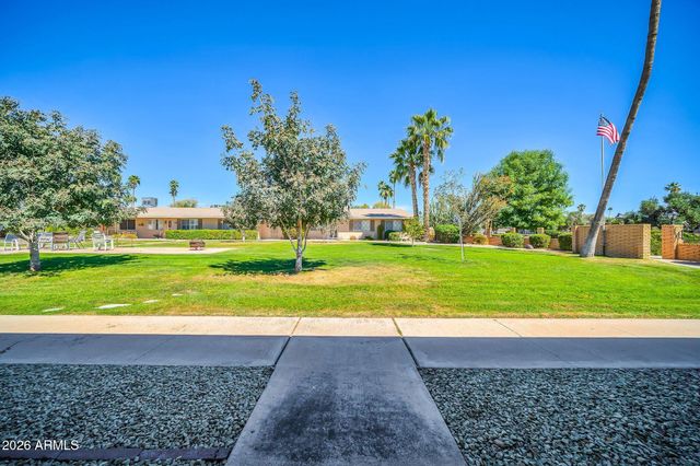 14026 N THUNDERBIRD Boulevard, Sun City, AZ 85351