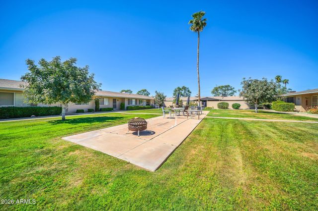 14026 N THUNDERBIRD Boulevard, Sun City, AZ 85351