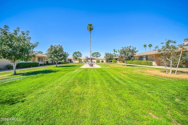 14026 N THUNDERBIRD Boulevard, Sun City, AZ 85351