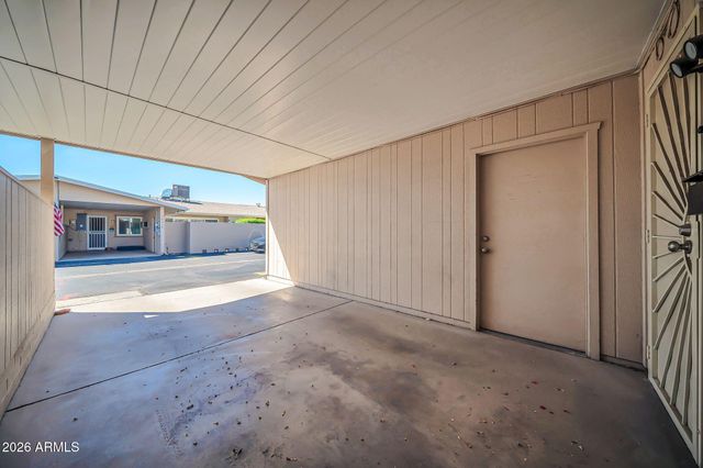 14026 N THUNDERBIRD Boulevard, Sun City, AZ 85351