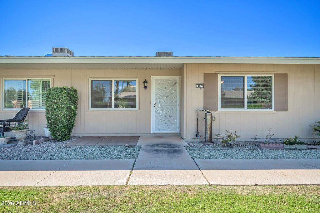 14026 N THUNDERBIRD Boulevard, Sun City, AZ 85351