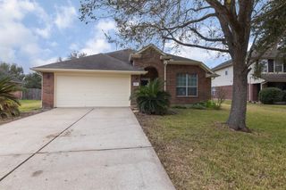 209 Colony Lake Lane, League City, TX 77539
