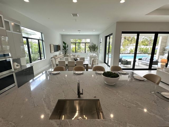 9120 Coral Isles Circle {Lot 06}, Palm Beach Gardens, FL 33412