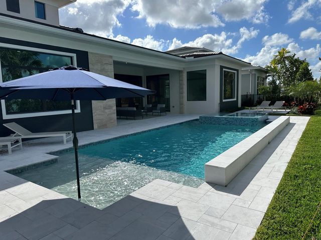 9120 Coral Isles Circle {Lot 06}, Palm Beach Gardens, FL 33412