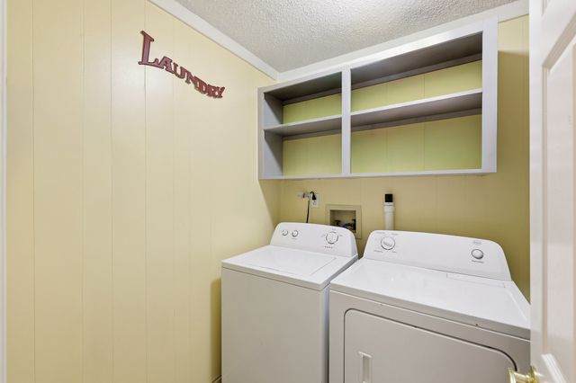 1211 AN County Road 153, Palestine, TX 75801