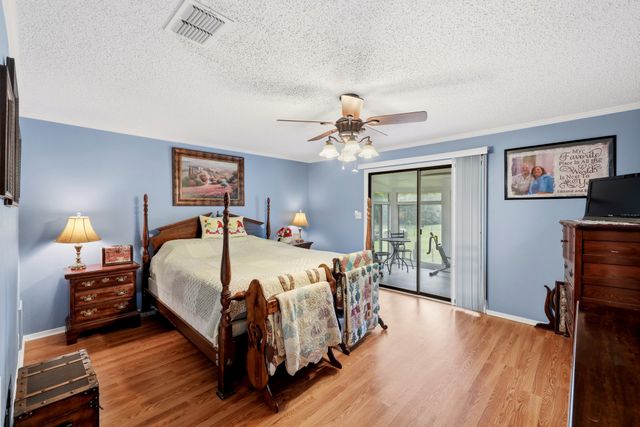 1211 AN County Road 153, Palestine, TX 75801