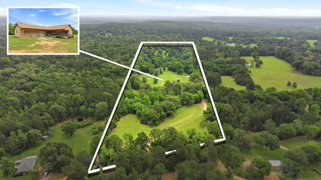 1211 AN County Road 153, Palestine, TX 75801