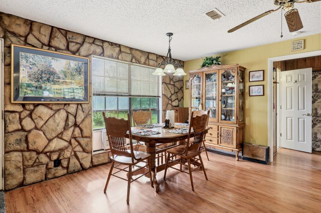 1211 AN County Road 153, Palestine, TX 75801