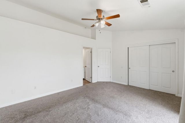 1515 Morgan Drive, Kingsburg, CA 93631