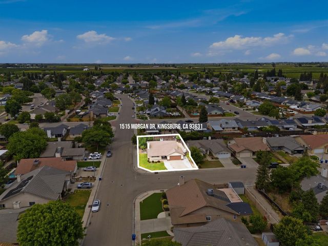 1515 Morgan Drive, Kingsburg, CA 93631