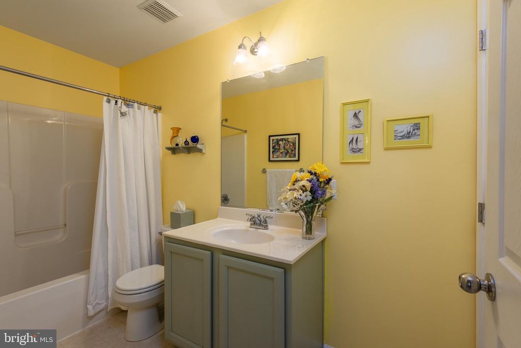 Image 31 of property listing at 21123 STRIPER RUN, Rock Hall, MD 21661