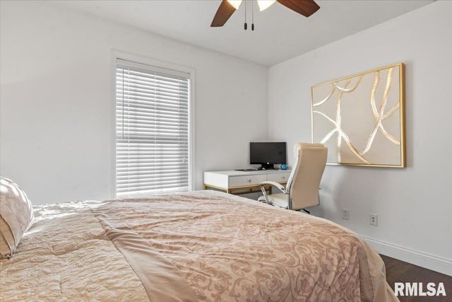 624 Jetty Drive, Chatham, IL 62629