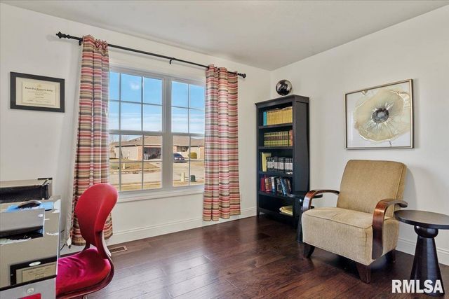 624 Jetty Drive, Chatham, IL 62629