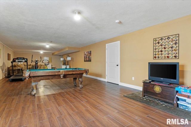 624 Jetty Drive, Chatham, IL 62629