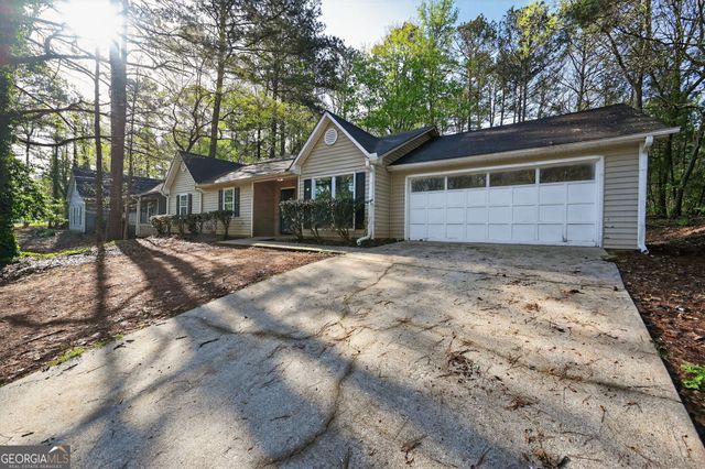 3751 Windy Hill Drive SE, Conyers, GA 30013