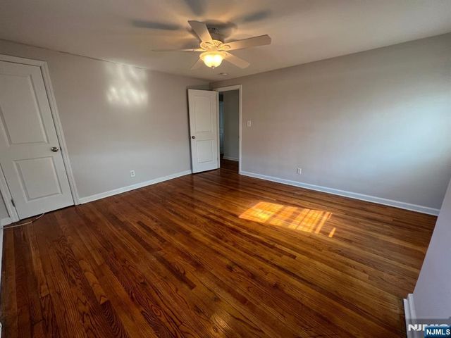 366 President Street 2, Saddle Brook, NJ 07663