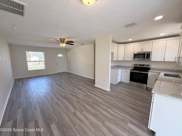 2780 Floresta Drive NE, Palm Bay, FL 32905